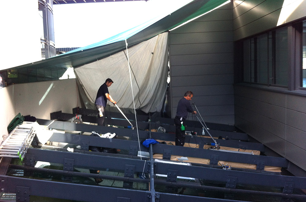 vetrox, glaskratzer, glaskratzer entfernen, glaskratzerentfernung, scratching, graffiti, glass doc, glassanierung, verkratztes glas